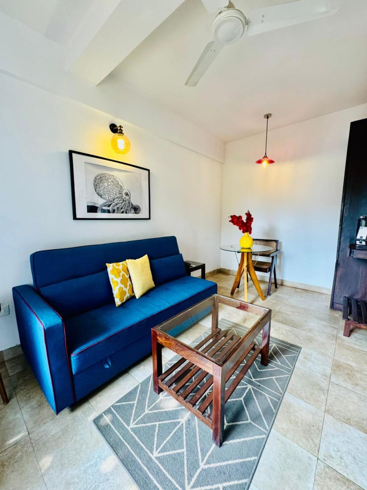 Half Hotel, Calangute Ngoại thất bức ảnh