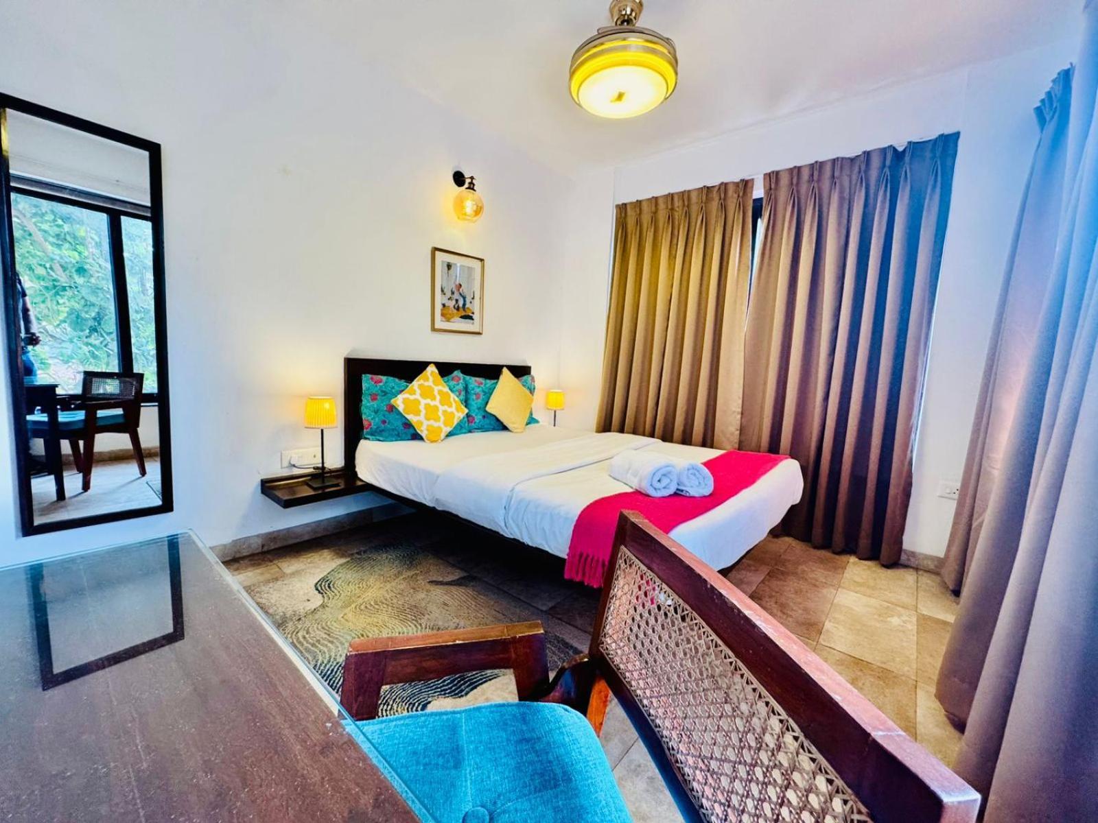 Half Hotel, Calangute Ngoại thất bức ảnh