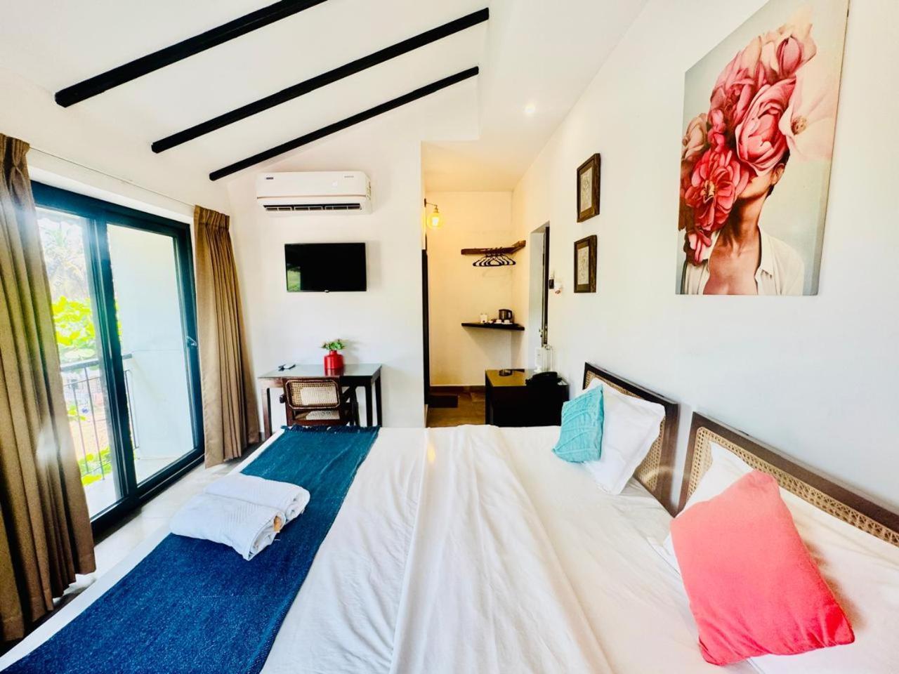 Half Hotel, Calangute Ngoại thất bức ảnh
