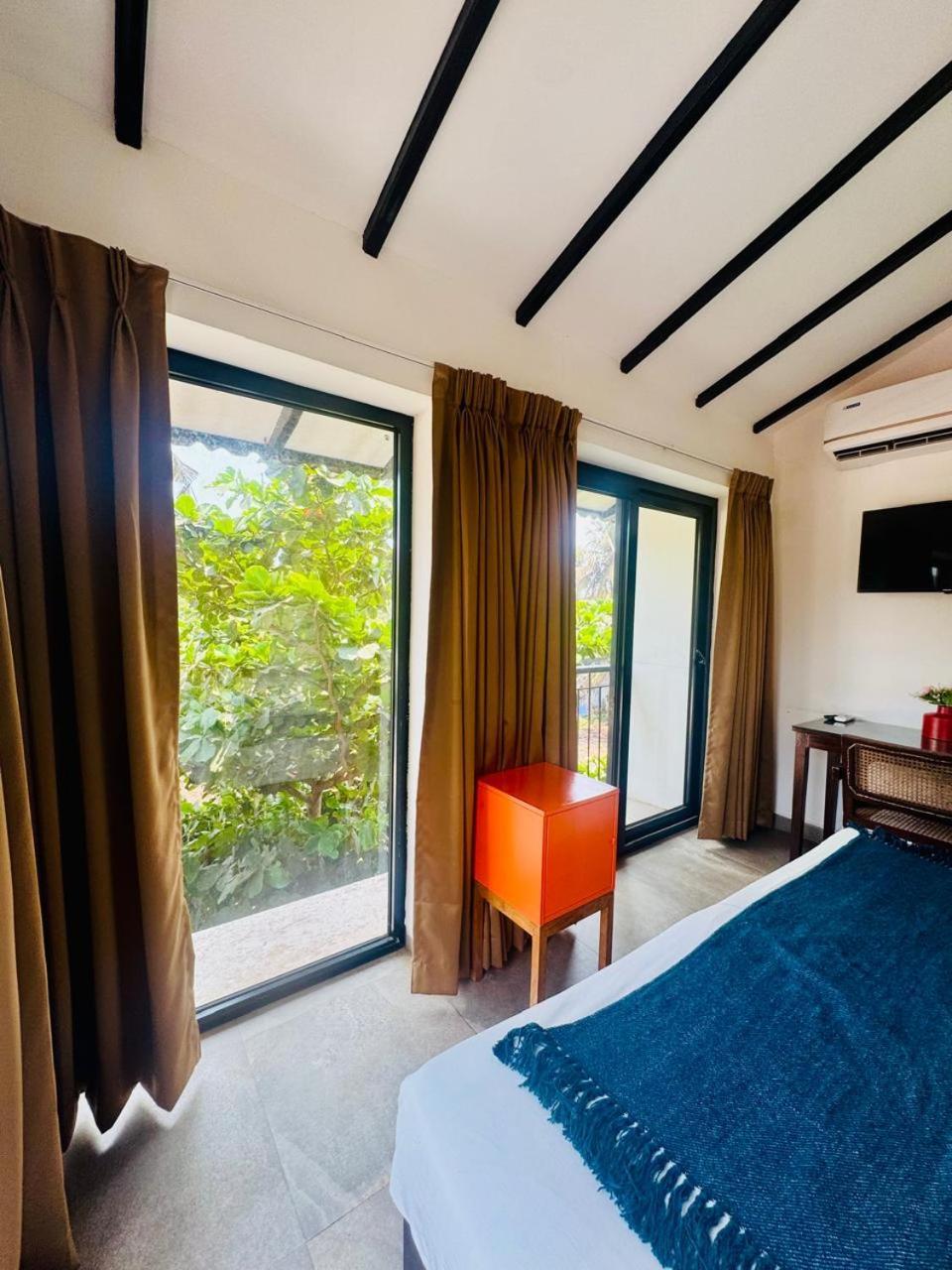 Half Hotel, Calangute Ngoại thất bức ảnh