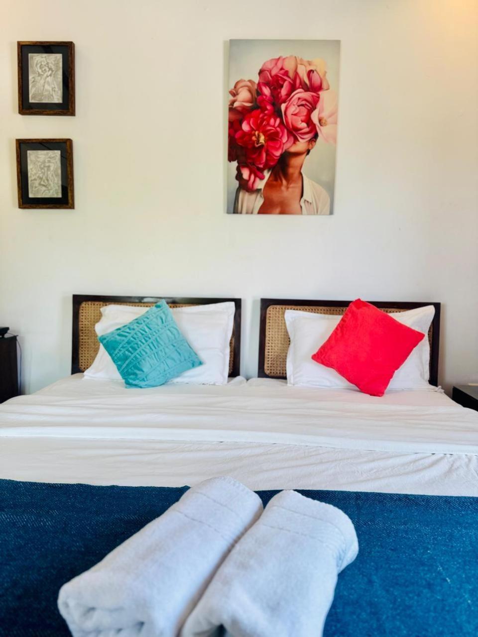 Half Hotel, Calangute Ngoại thất bức ảnh